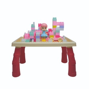 Mesinha Bricks Little Doll