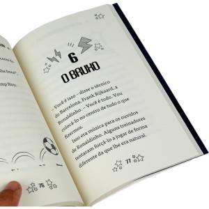 Copa Do Mundo Livro Astros Ronaldinho Gaucho-129423-26967