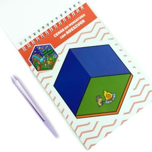 Livro Com Adesivos Cenario 3d Unicornios 14x23cm-128371-92543