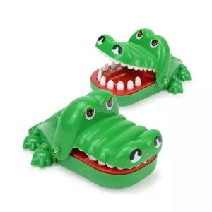 Brinquedo Jacaré Mordida Surpresa Clássico E Divertido 12 Cm - Caixa Litografada